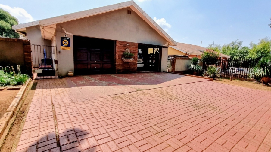 2 Bedroom Property for Sale in Deneysville Free State